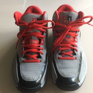 Boys Adidas basketball shoes. Size 5